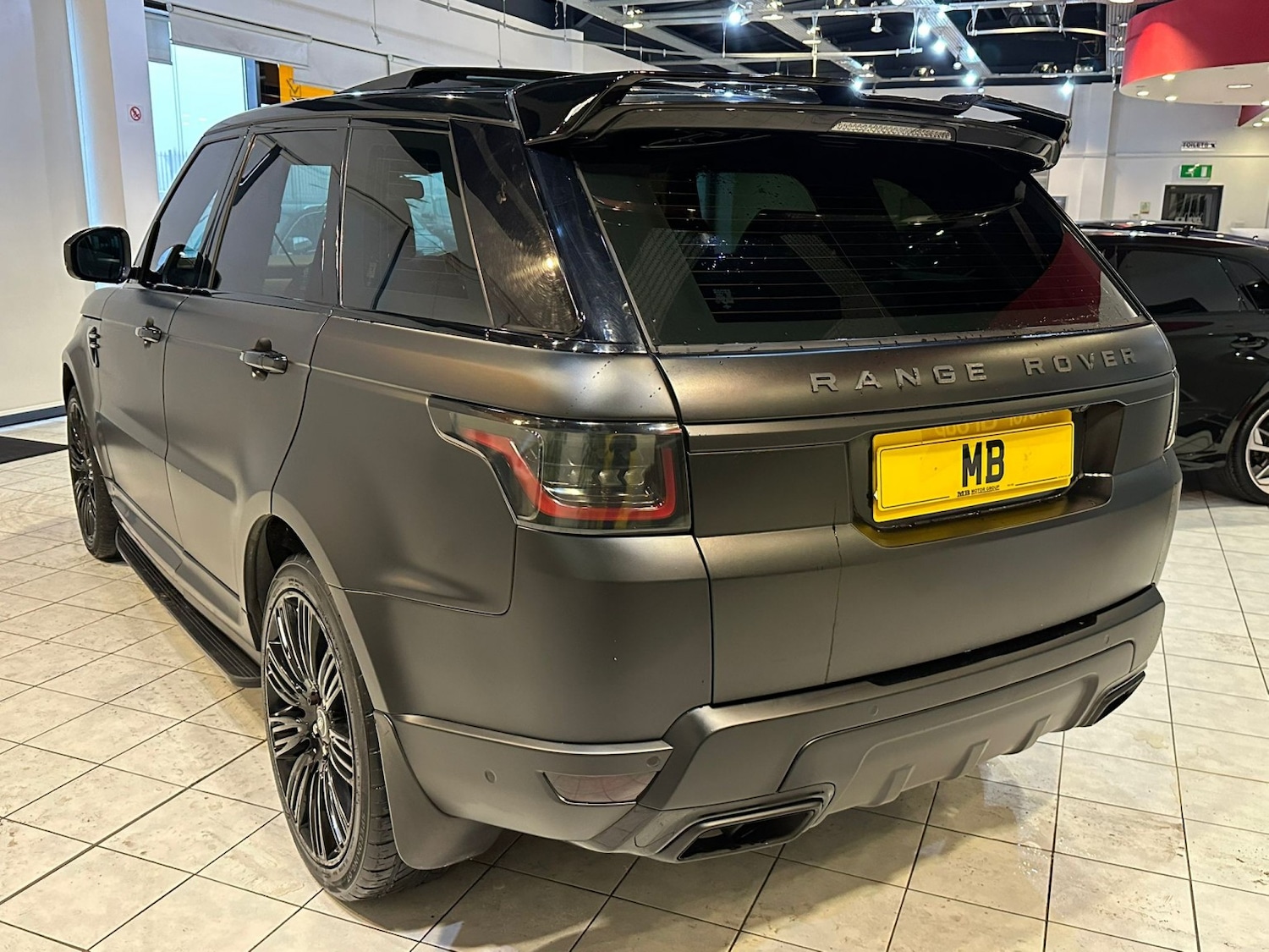 Used Land Rover Range Rover Sport 2014 for sale - 77548308: Photo 5