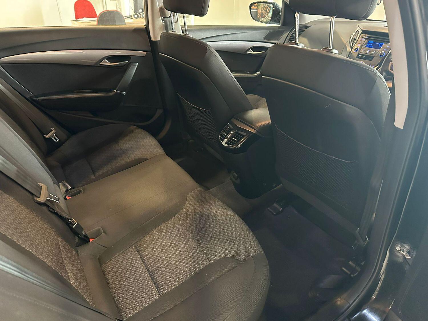 Used Hyundai i40 2015 for sale - 76128933: Photo 12