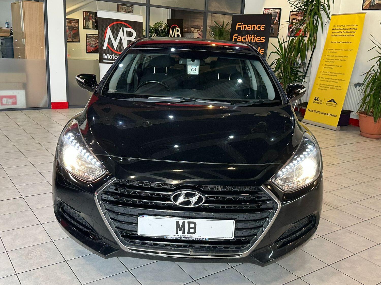Used Hyundai i40 2015 for sale - 76128933: Photo 2