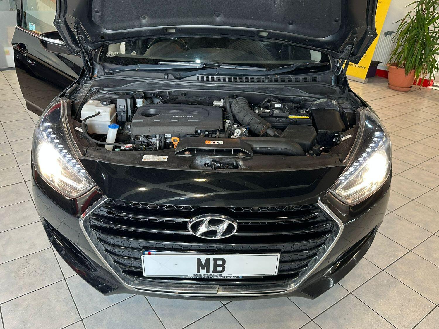Used Hyundai i40 2015 for sale - 76128933: Photo 26
