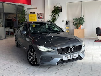 Used Volvo V60 2019 for sale - 79575490: Photo