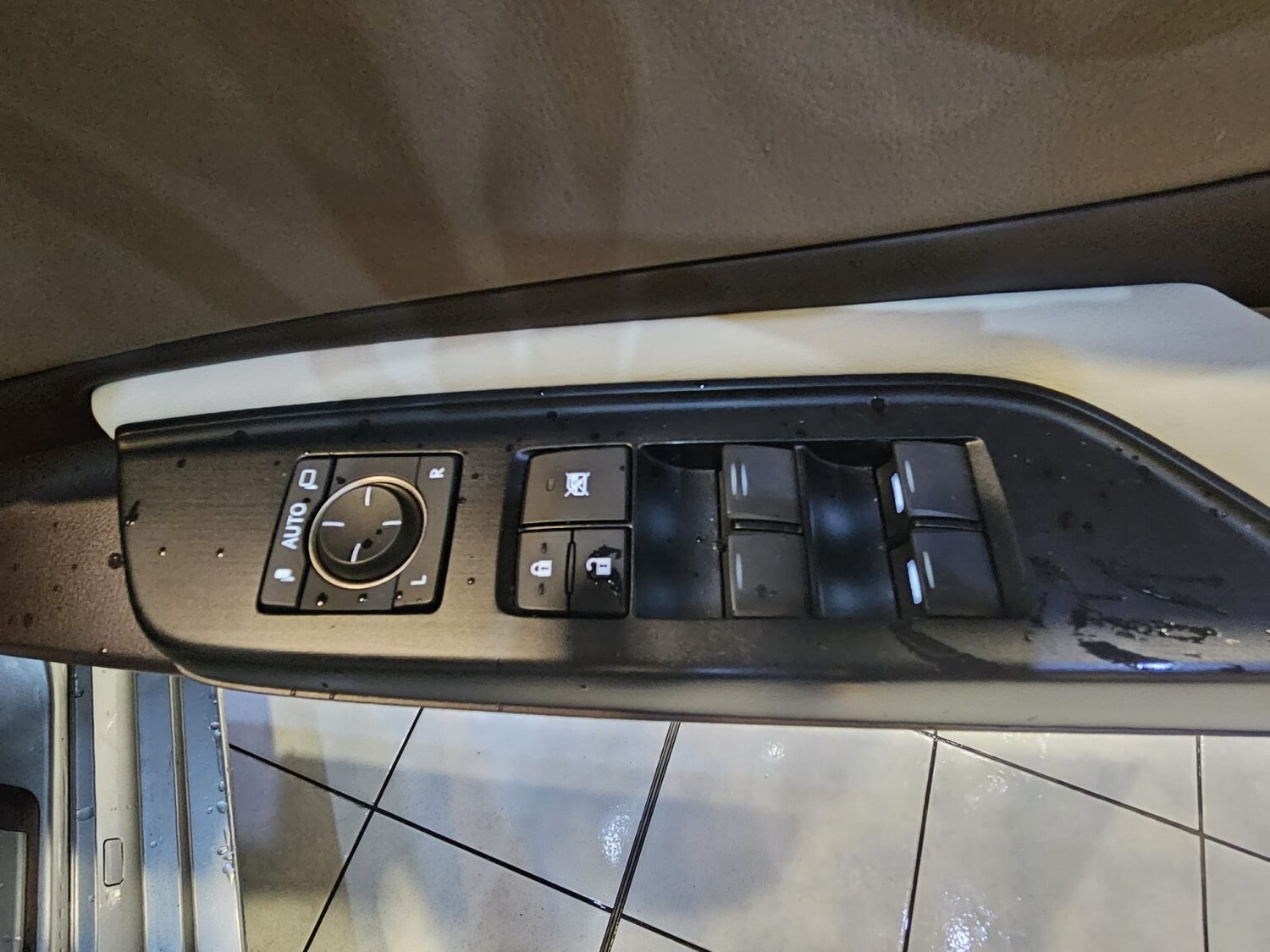 Used Lexus ES 2020 for sale - 78201947: Photo 18