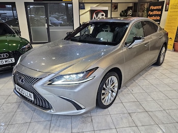 Used Lexus ES 2020 for sale - 78201947: Photo
