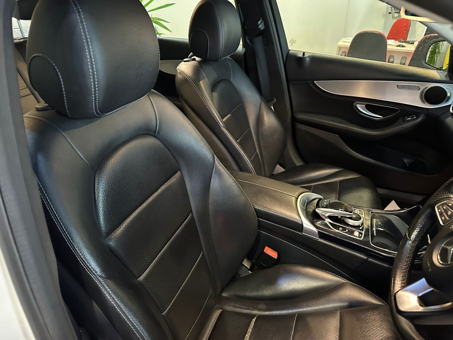 Used Mercedes-Benz C Class 2014 for sale - 77694178: Photo 13