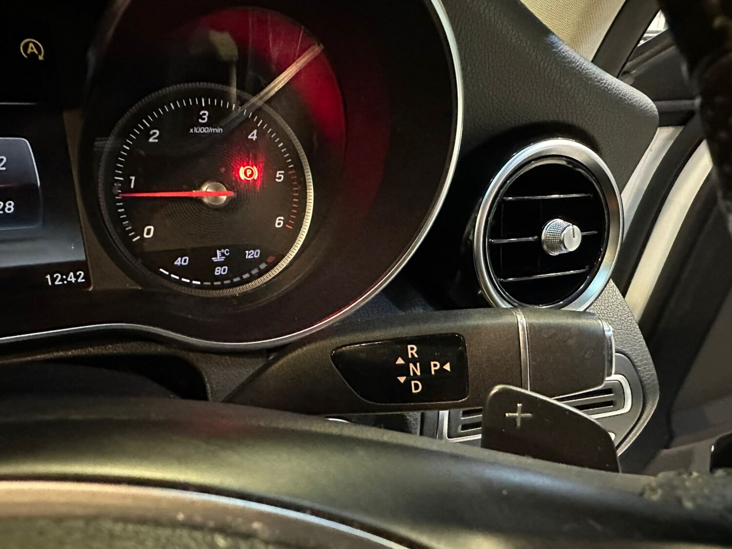 Used Mercedes-Benz C Class 2014 for sale - 77694178: Photo 17