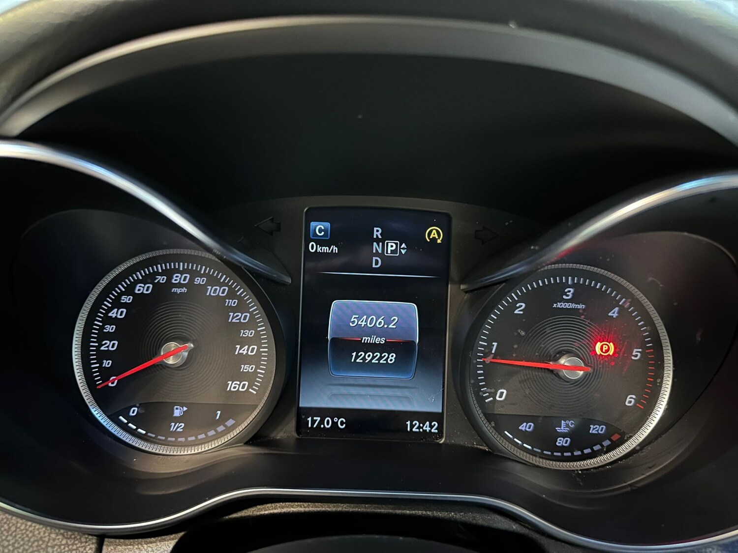 Used Mercedes-Benz C Class 2014 for sale - 77694178: Photo 21