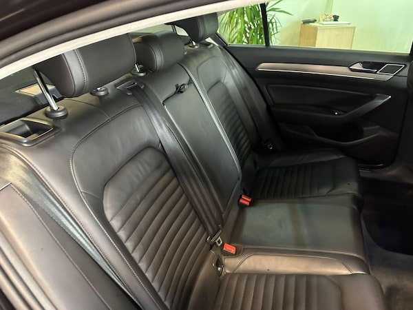 Used Volkswagen Passat 2015 for sale - 75376565: Photo 11