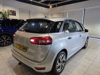 Used Citroen C4 Picasso 2014 for sale - 77844877: Photo