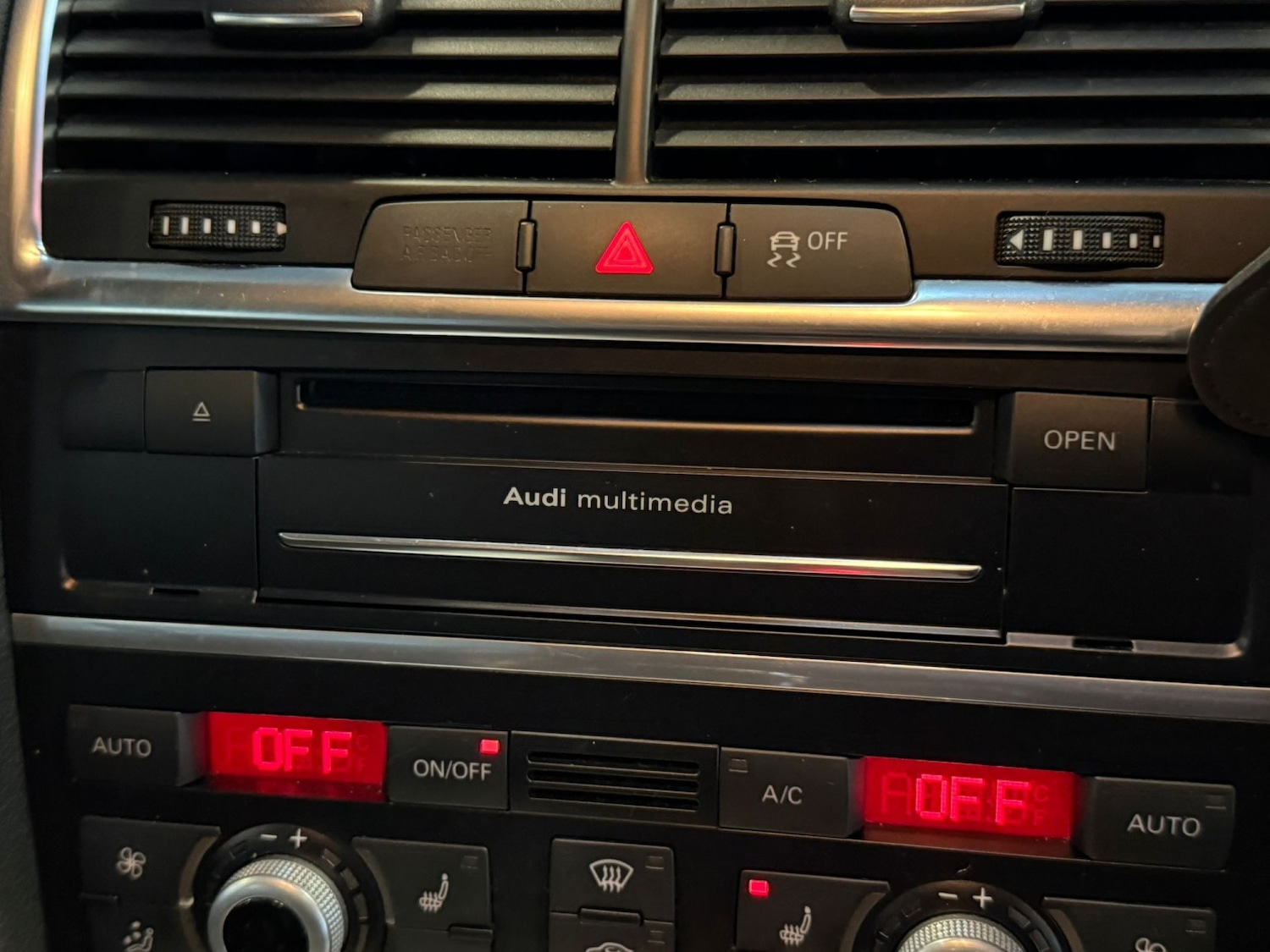 Used Audi Q7 2013 for sale - 78045577: Photo 23