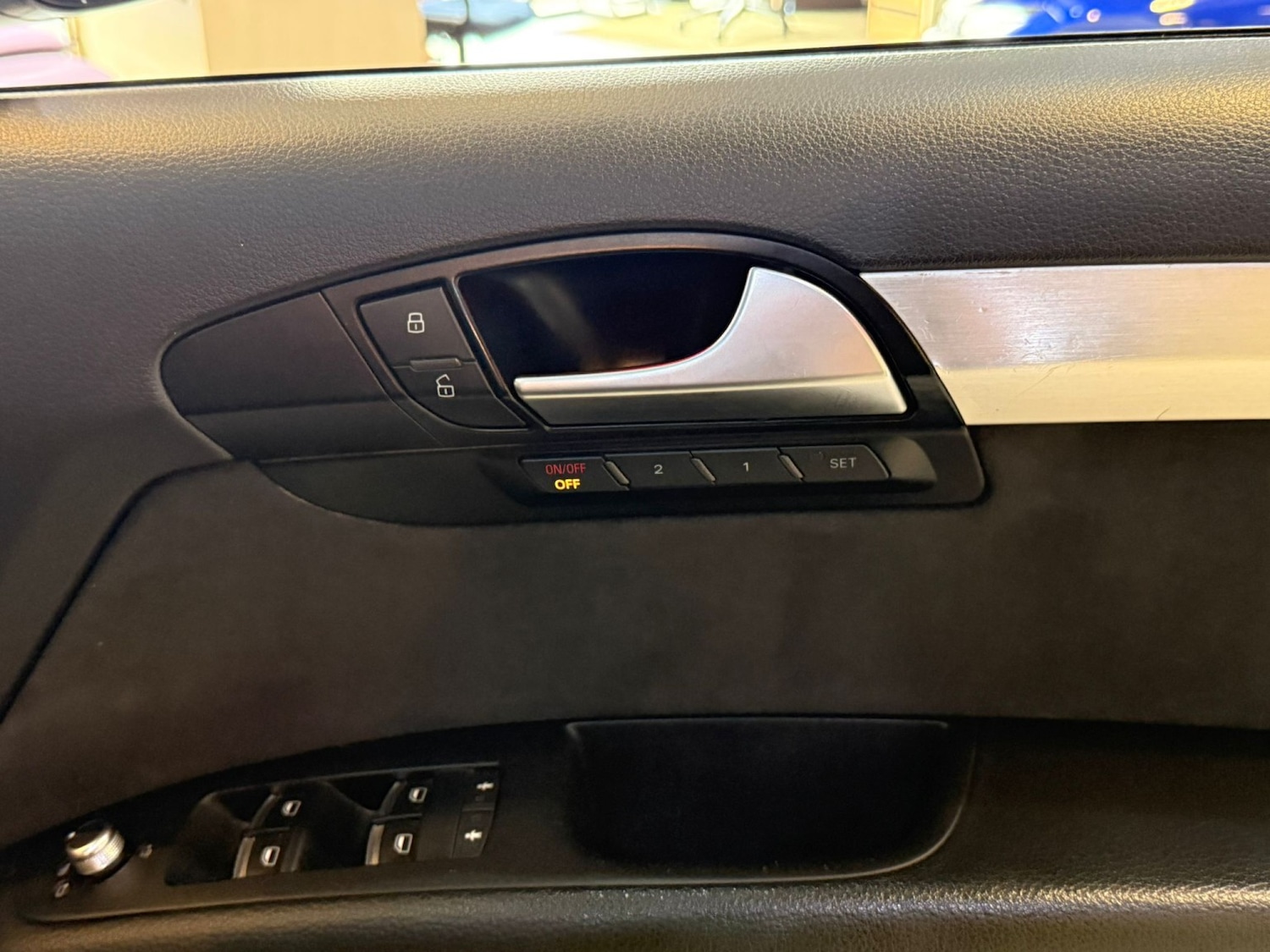 Used Audi Q7 2013 for sale - 78045577: Photo 27