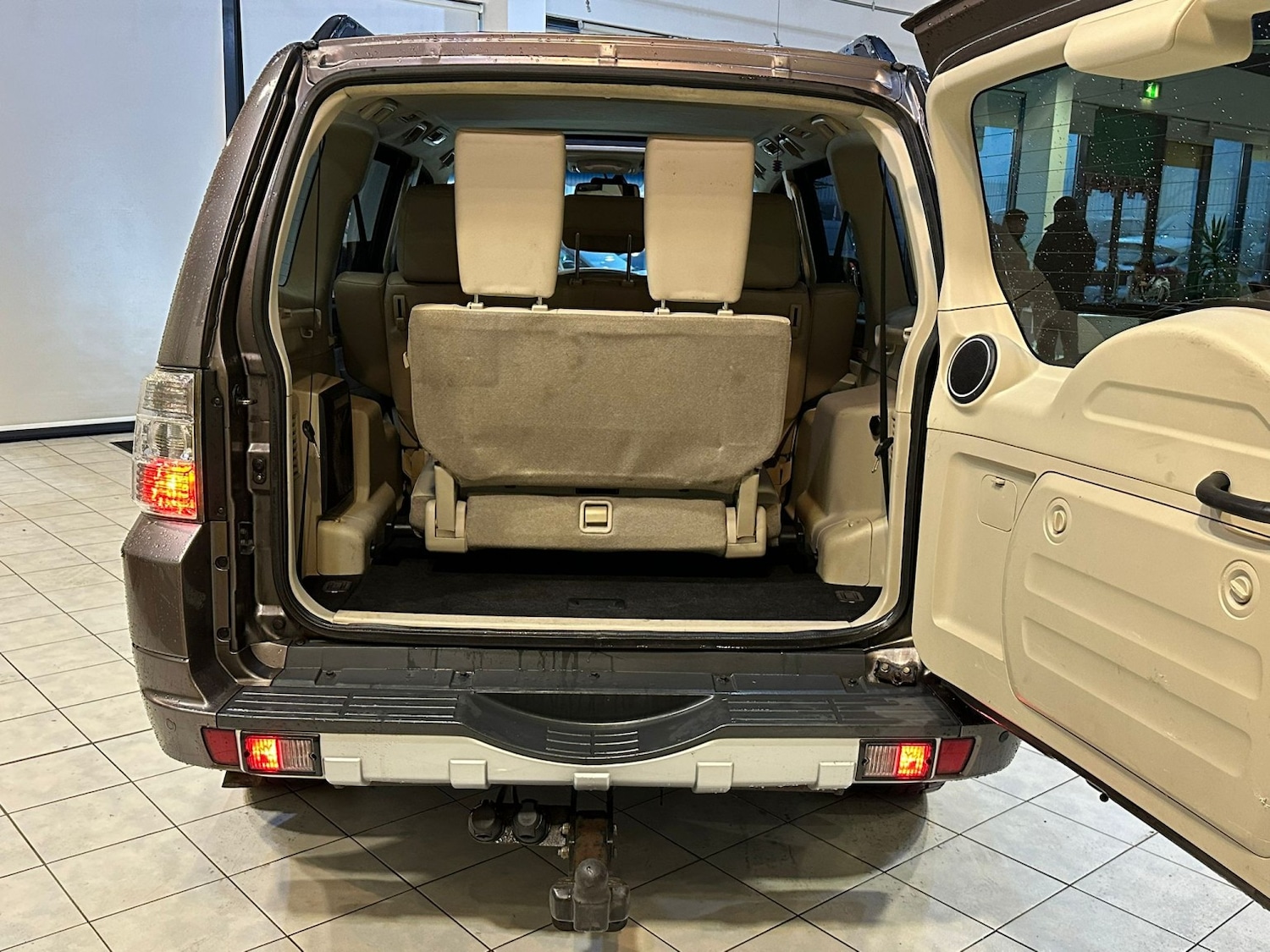 Used Mitsubishi Shogun 2011 for sale - 77282711: Photo 22