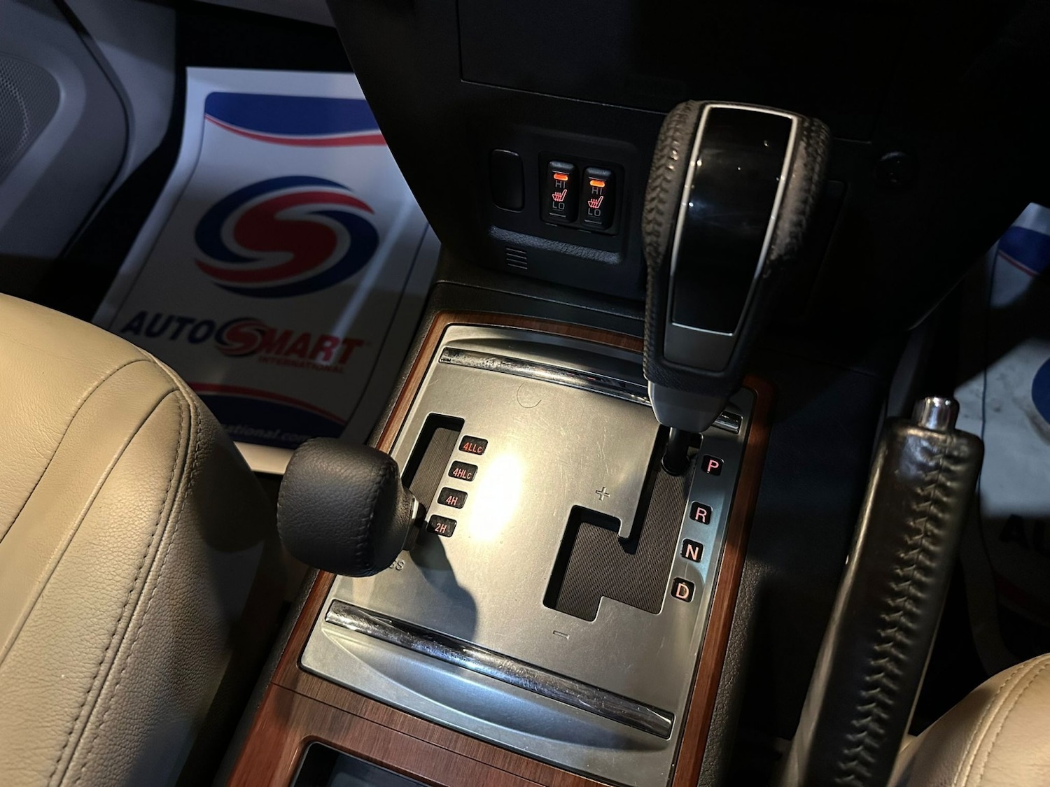 Used Mitsubishi Shogun 2011 for sale - 77282711: Photo 38