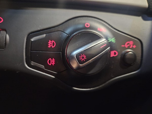 Used Audi A4 2013 for sale - 76286966: Photo 16