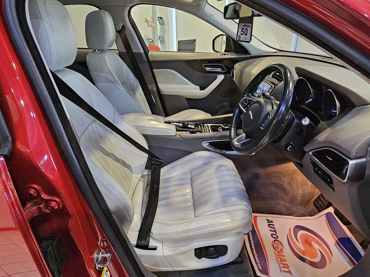 Used Jaguar F-Pace 2017 for sale - 77836906: Photo 12