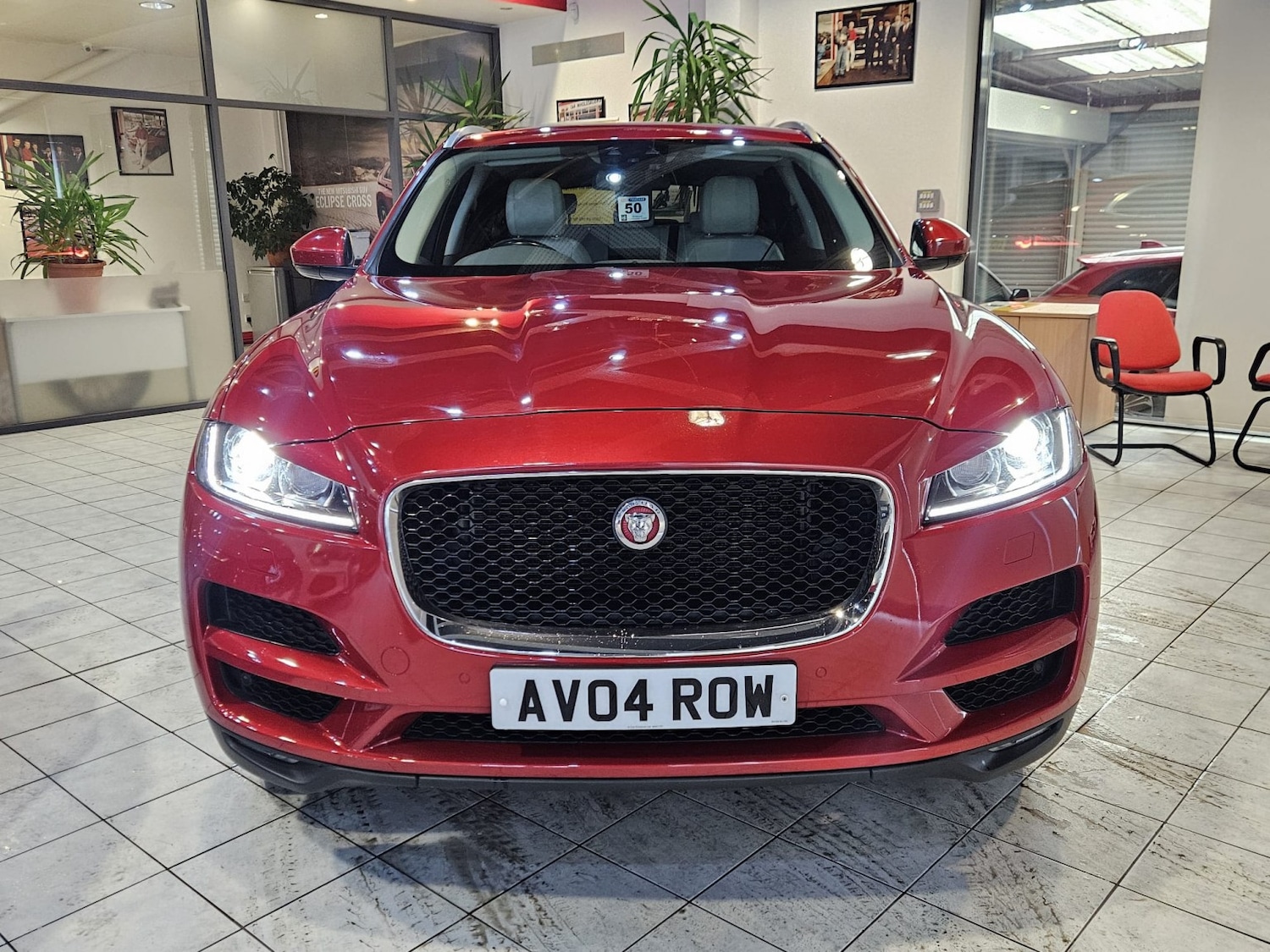 Used Jaguar F-Pace 2017 for sale - 77836906: Photo 2