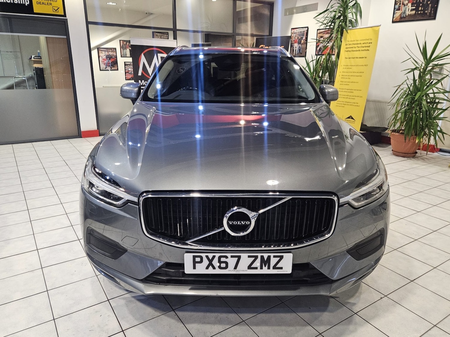 Used Volvo XC60 2017 for sale - 77945761: Photo 2