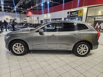 Used Volvo XC60 2017 for sale - 77945761: Photo