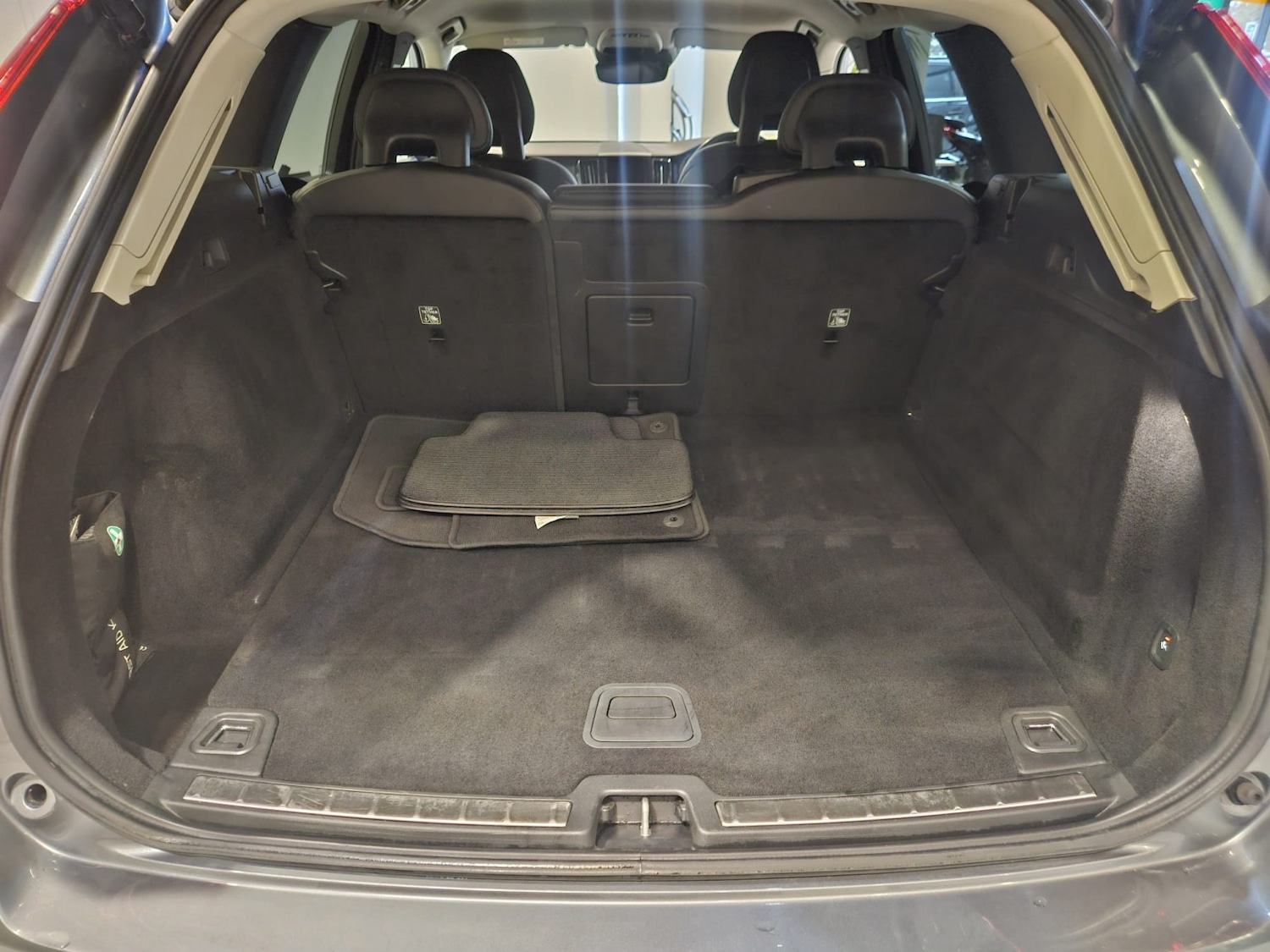 Used Volvo XC60 2017 for sale - 77945761: Photo 7