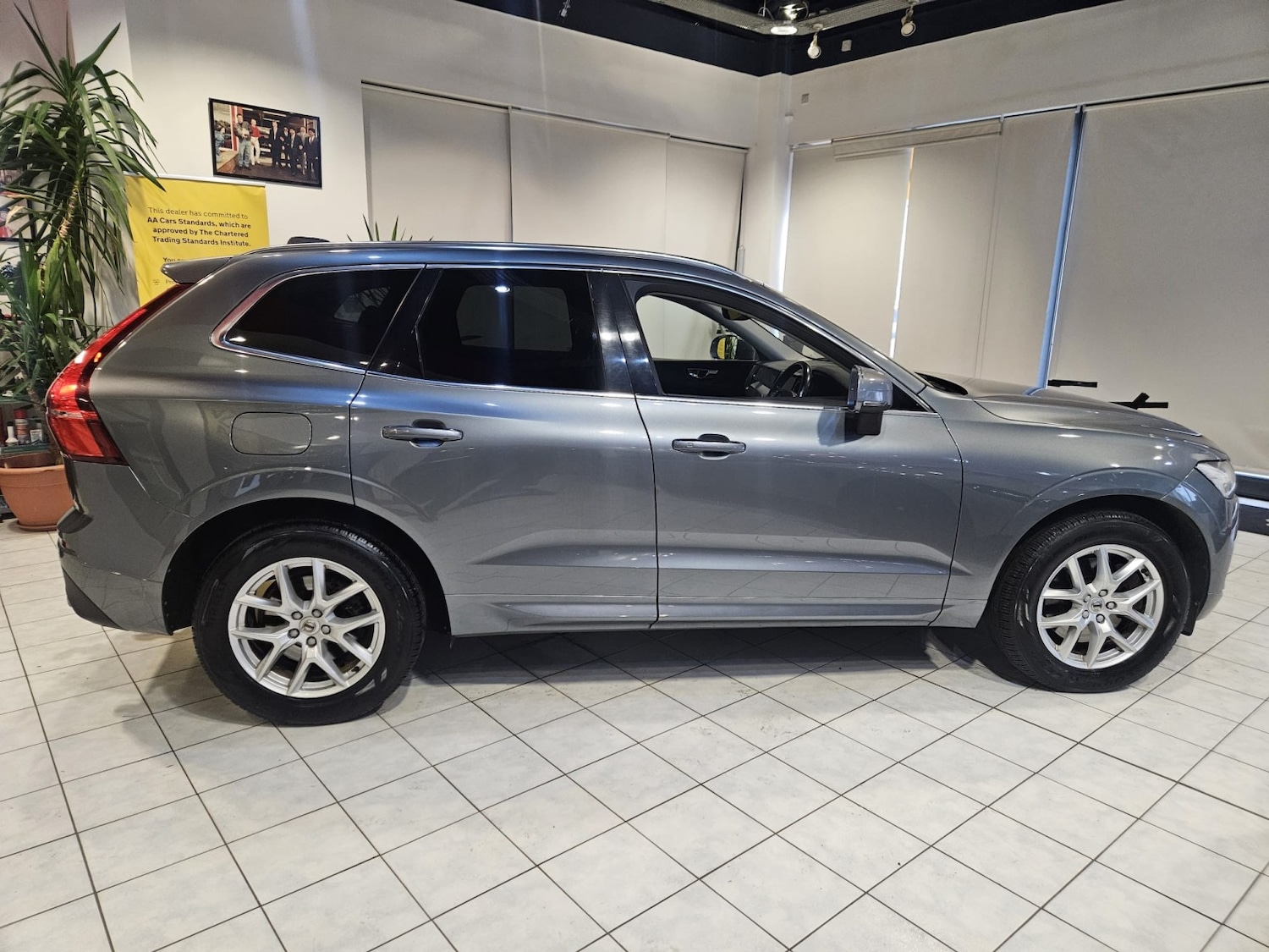 Used Volvo XC60 2017 for sale - 77945761: Photo 9