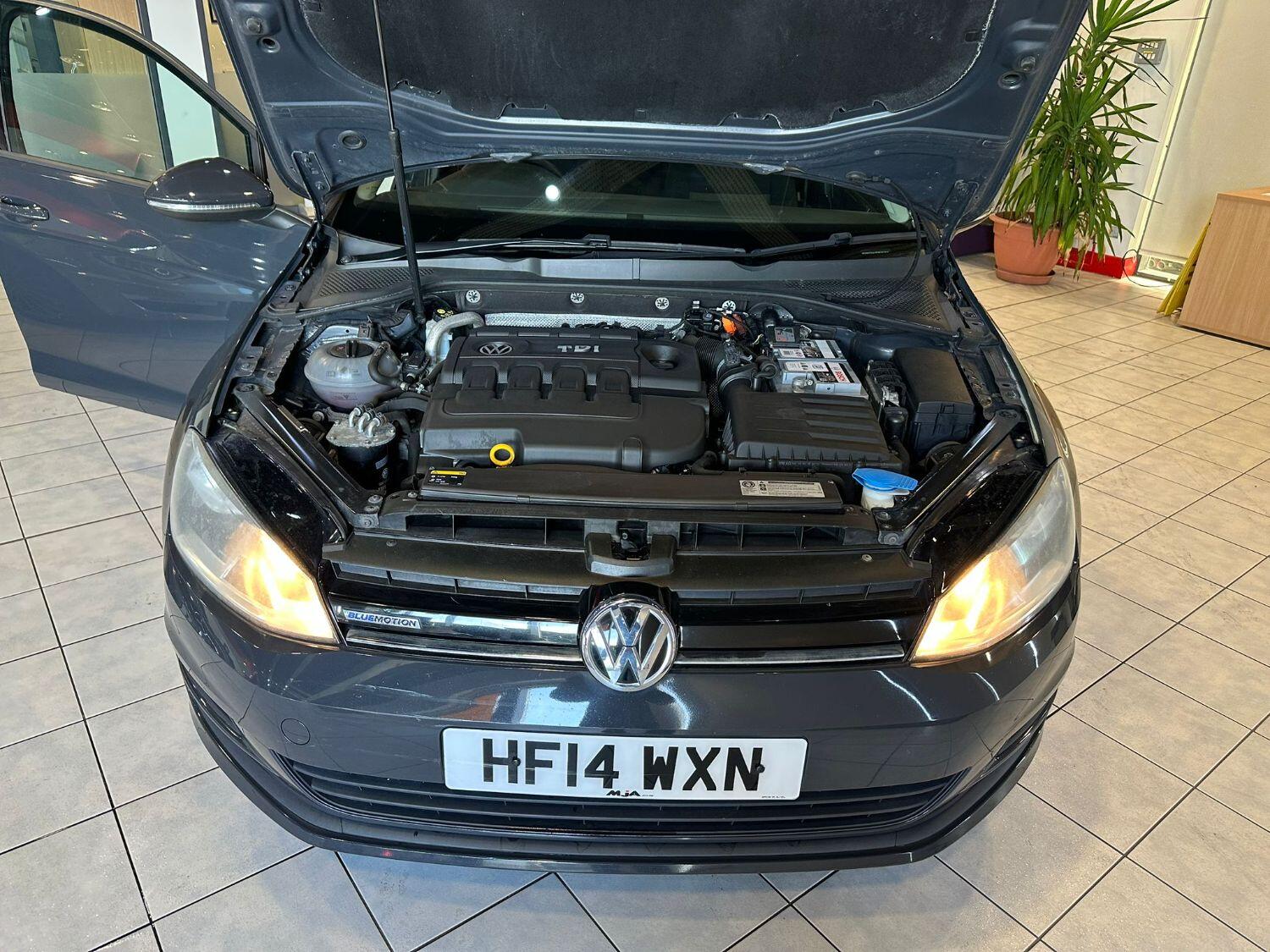 Used Volkswagen Golf 2014 for sale - 76794520: Photo 19