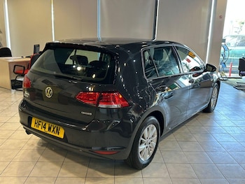 Used Volkswagen Golf 2014 for sale - 76794520: Photo