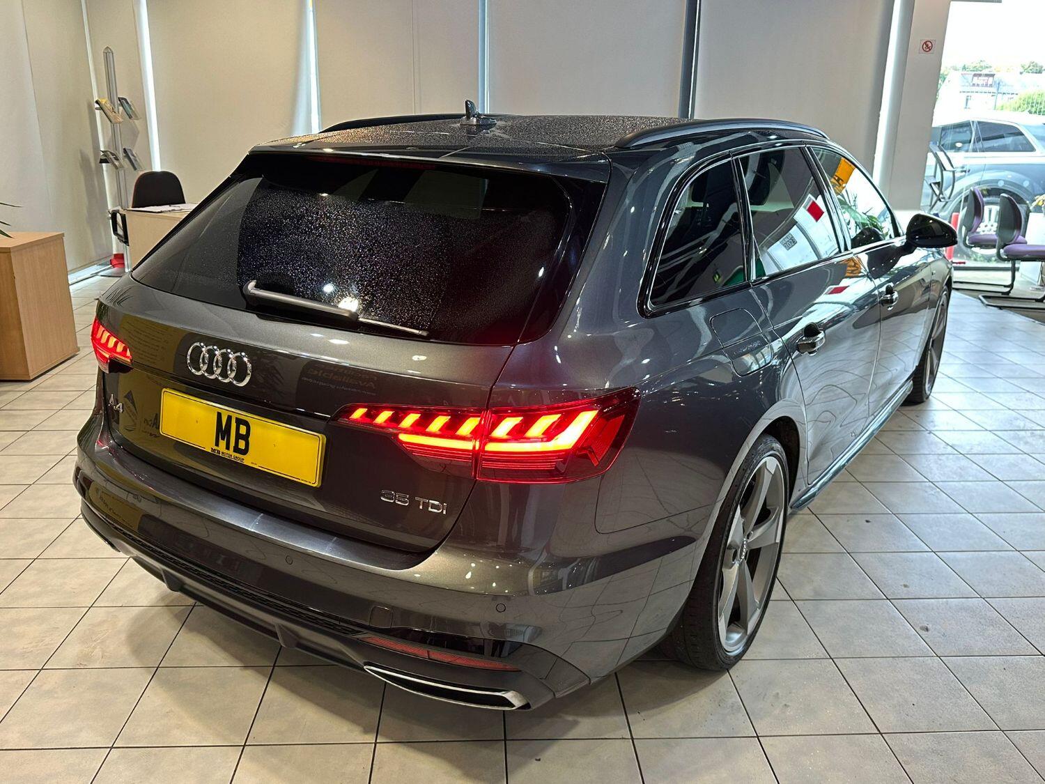 Used Audi A4 Avant 2019 for sale - 76631462: Photo 10