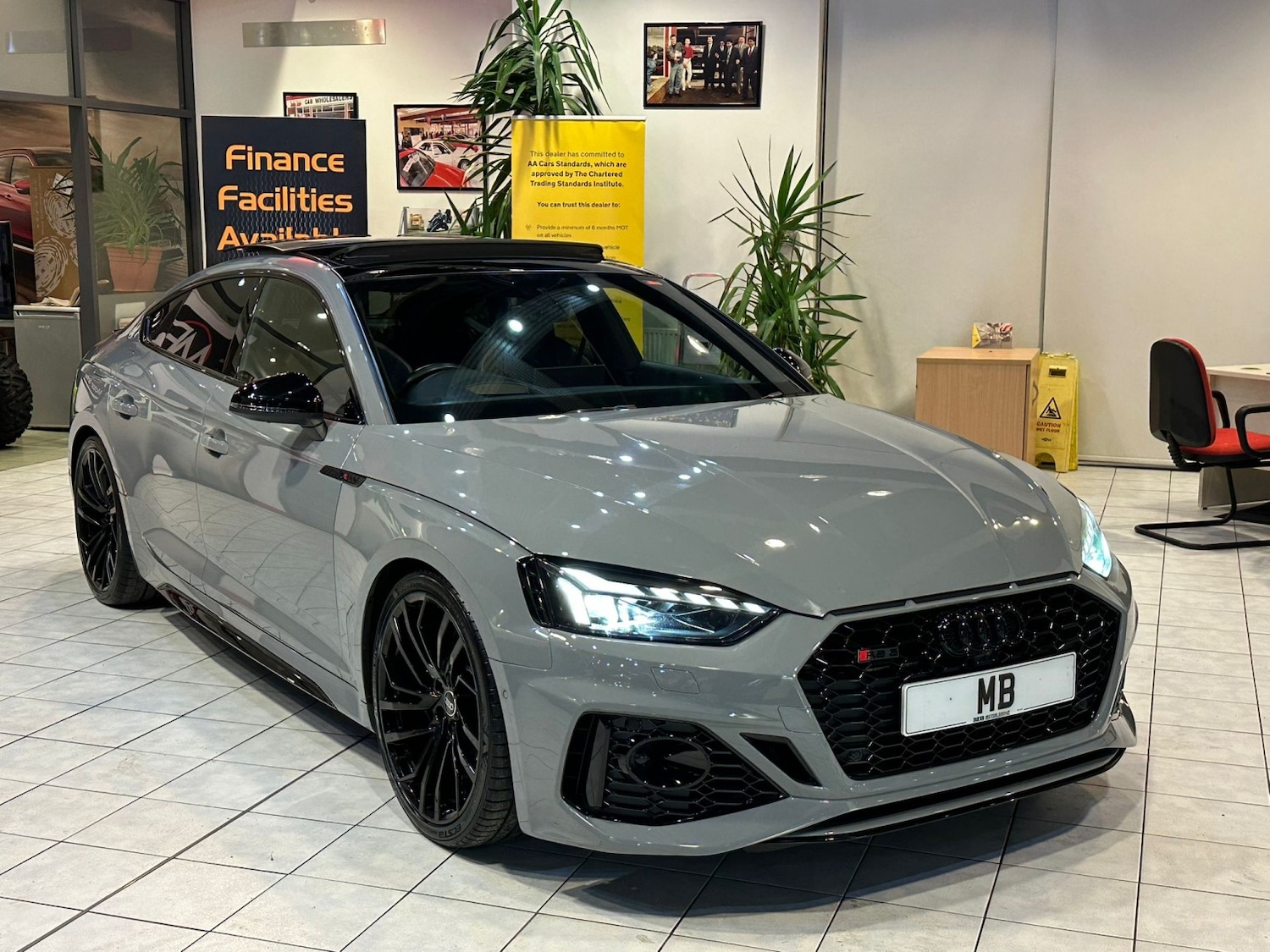 Used Audi RS5 2022 for sale - 76957225: Photo 2