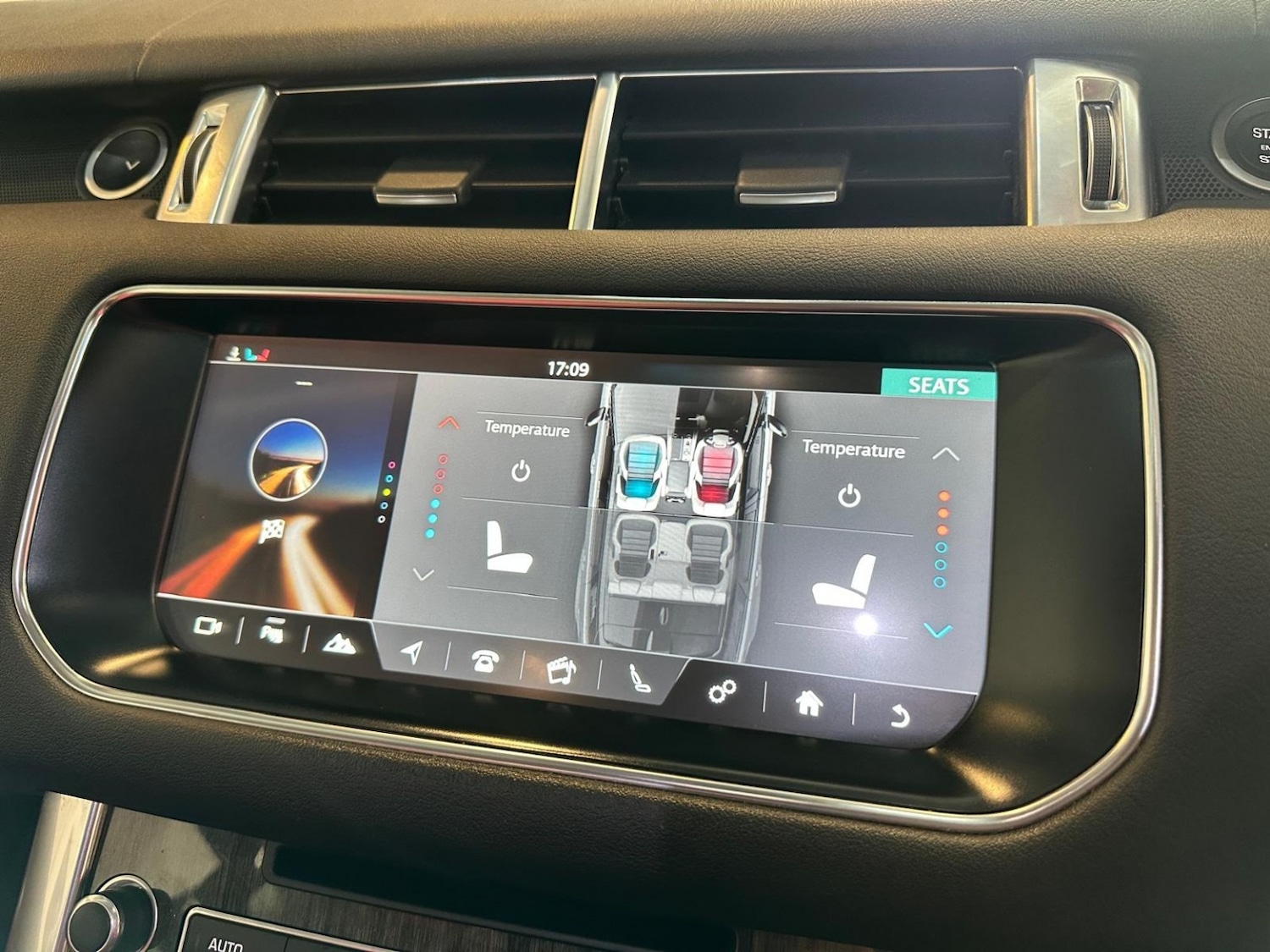 Used Land Rover Range Rover Sport 2017 for sale - 77632439: Photo 19