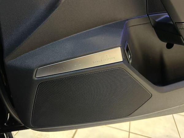 Used Audi RS3 2023 for sale - 76230990: Photo 25