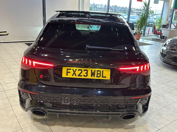 Used Audi RS3 2023 for sale - 76230990: Photo 9