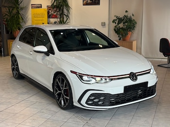 Used Volkswagen Golf 2026 for sale - 78840911: Photo
