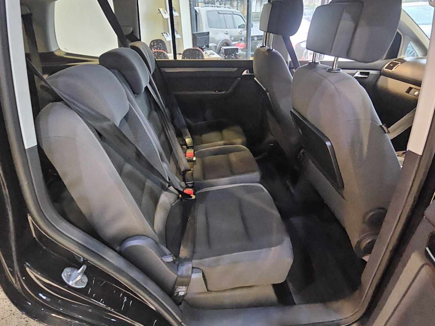 Used Volkswagen Touran 2013 for sale - 77289253: Photo 17