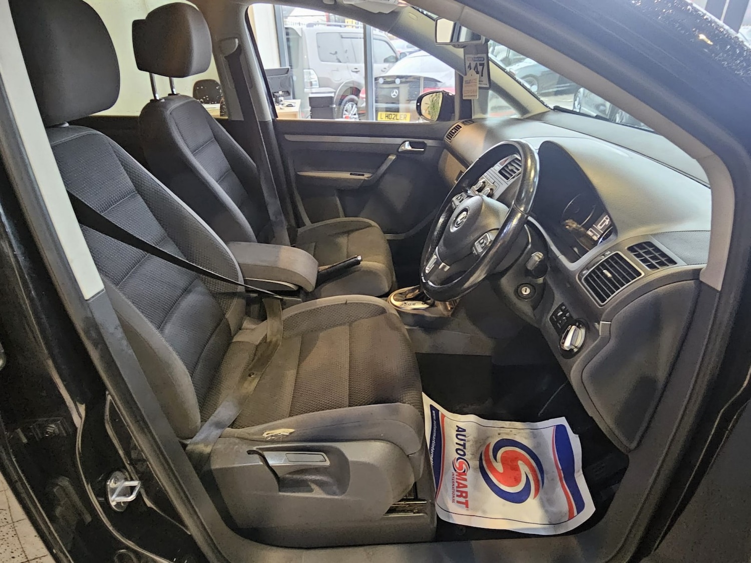 Used Volkswagen Touran 2013 for sale - 77289253: Photo 9