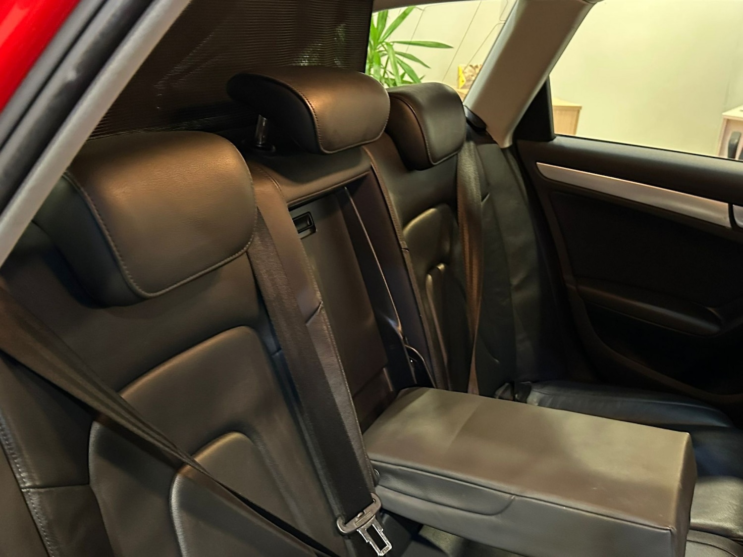 Used Audi A4 2014 for sale - 77189200: Photo 12