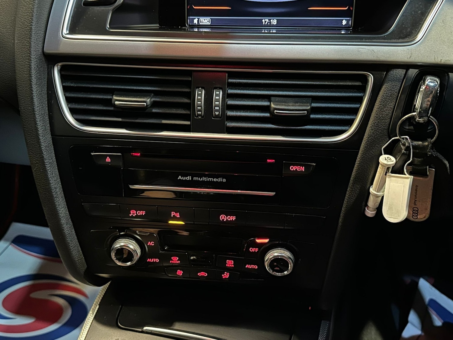 Used Audi A4 2014 for sale - 77189200: Photo 18