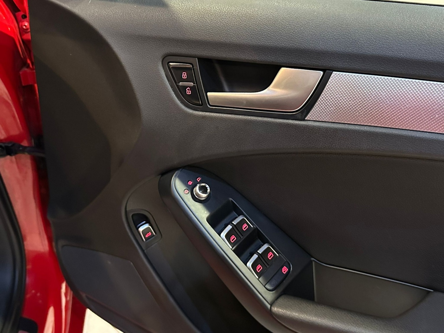 Used Audi A4 2014 for sale - 77189200: Photo 19