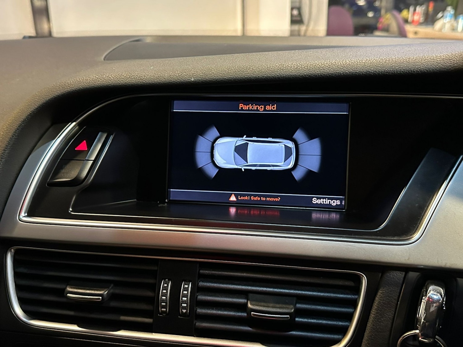 Used Audi A4 2014 for sale - 77189200: Photo 21