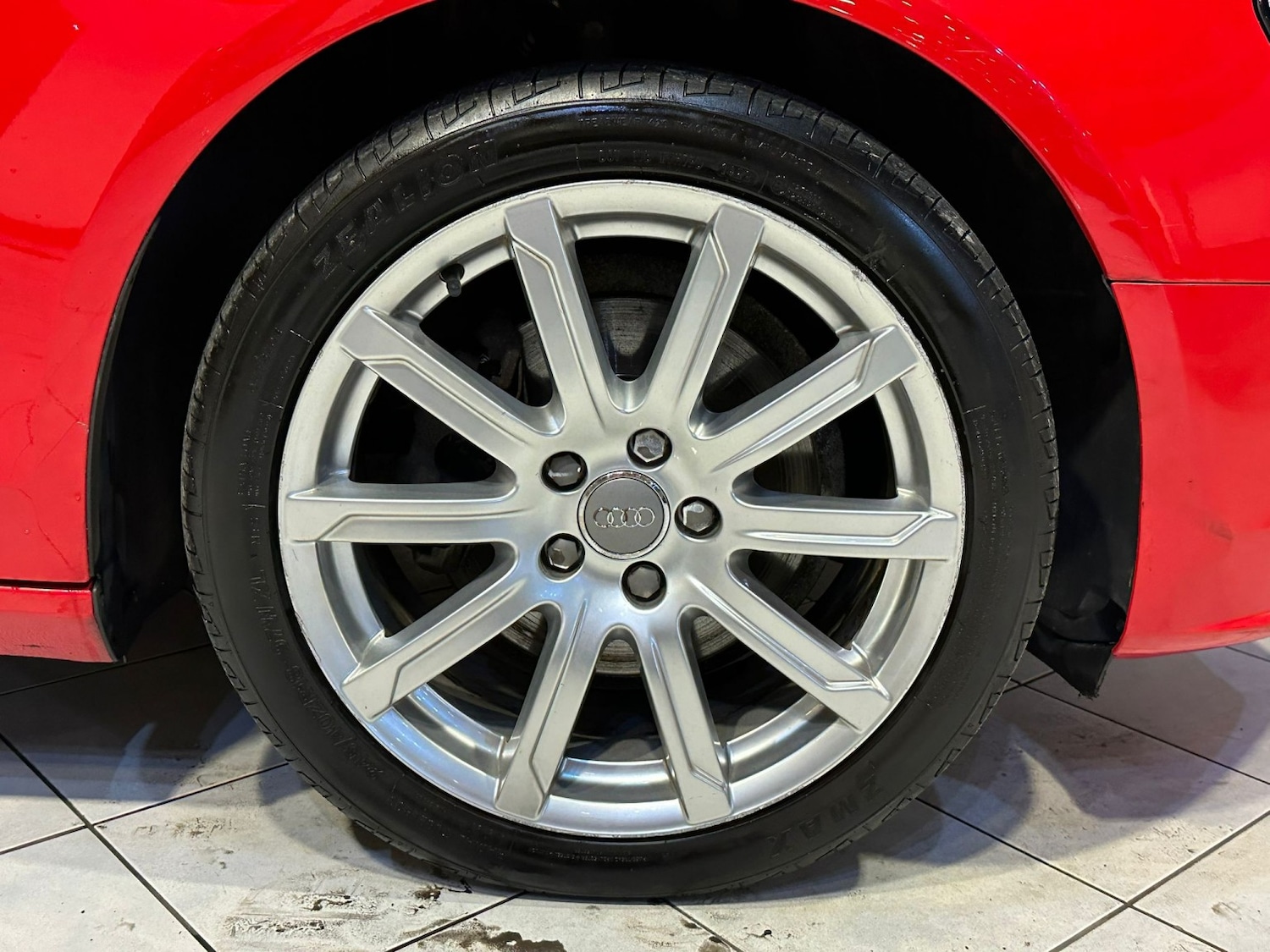 Used Audi A4 2014 for sale - 77189200: Photo 32