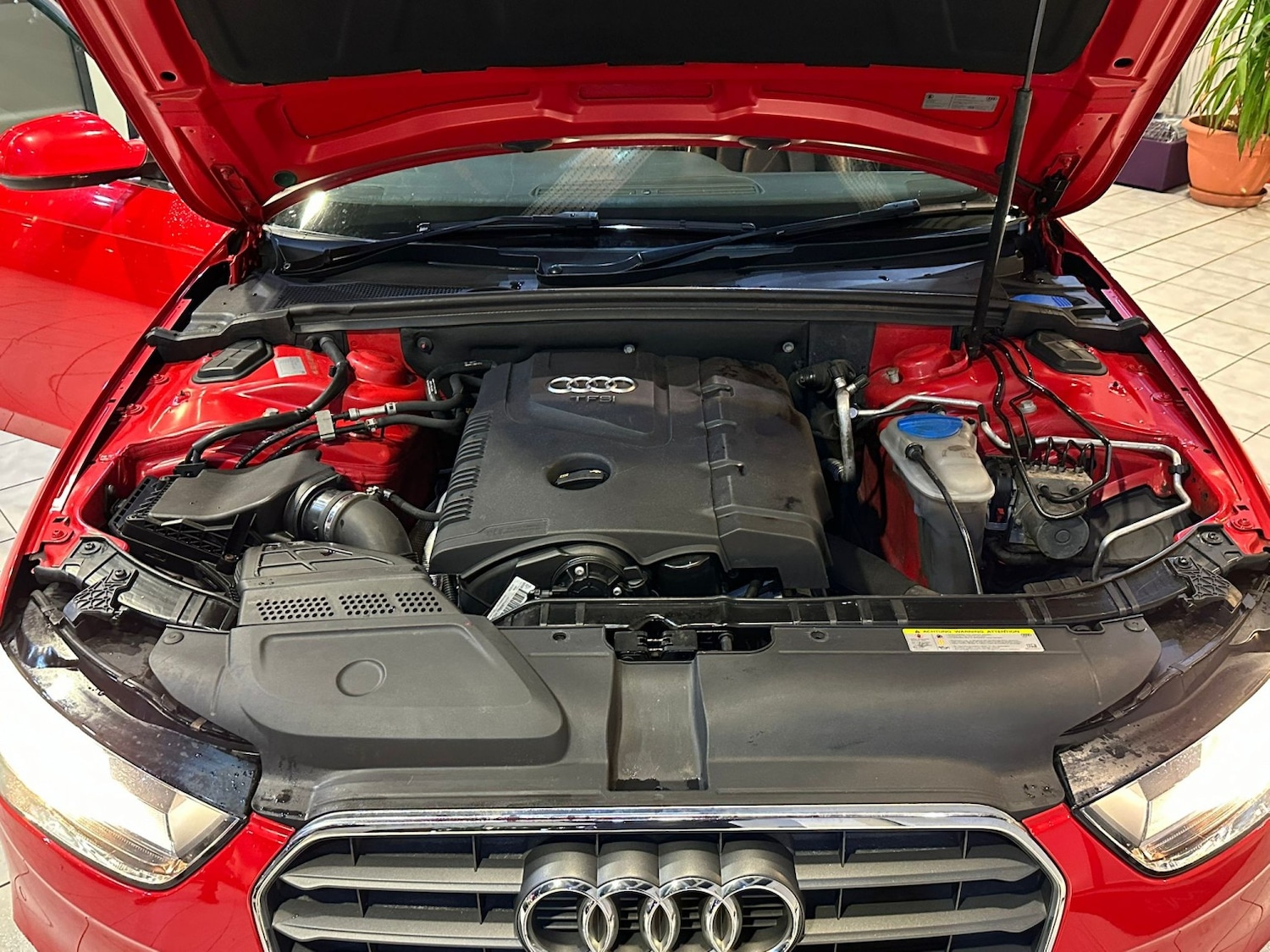 Used Audi A4 2014 for sale - 77189200: Photo 33