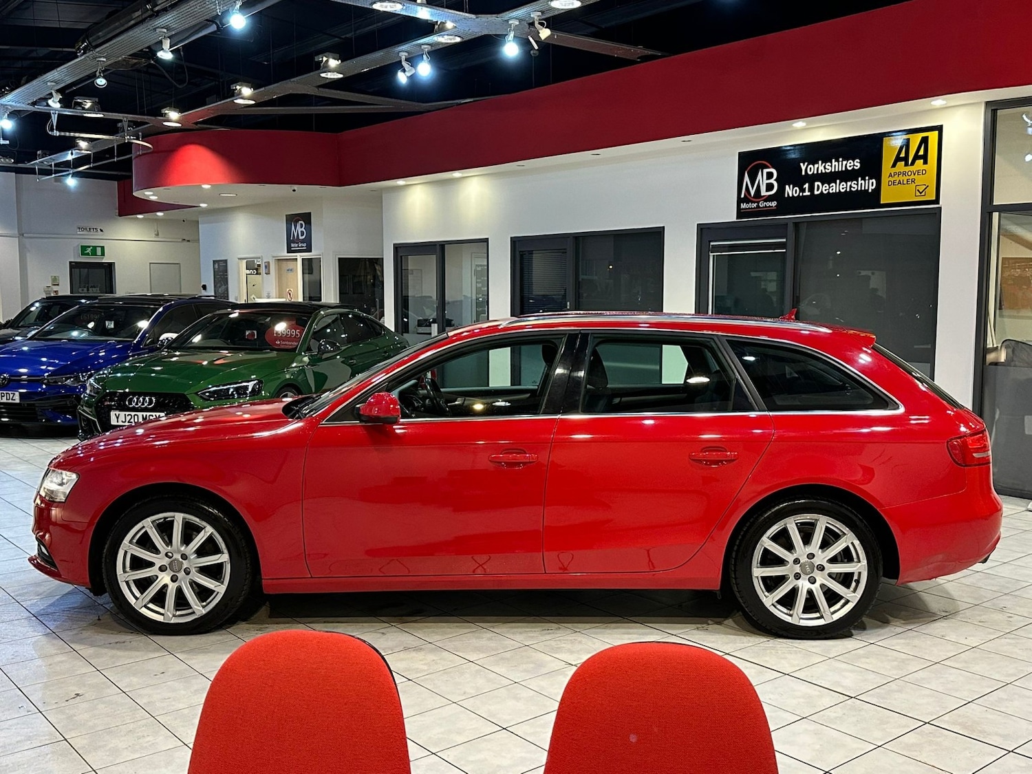 Used Audi A4 2014 for sale - 77189200: Photo 4