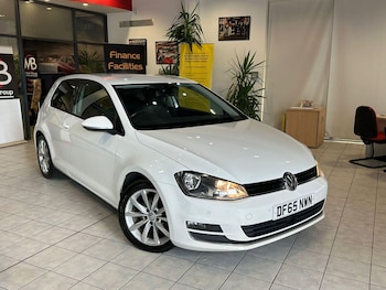 Volkswagen - Golf