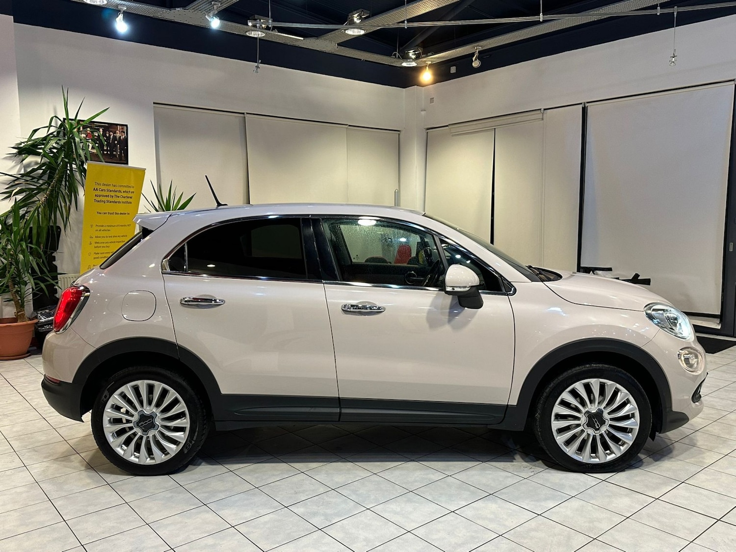 Used Fiat 500X 2015 for sale - 77189391: Photo 7