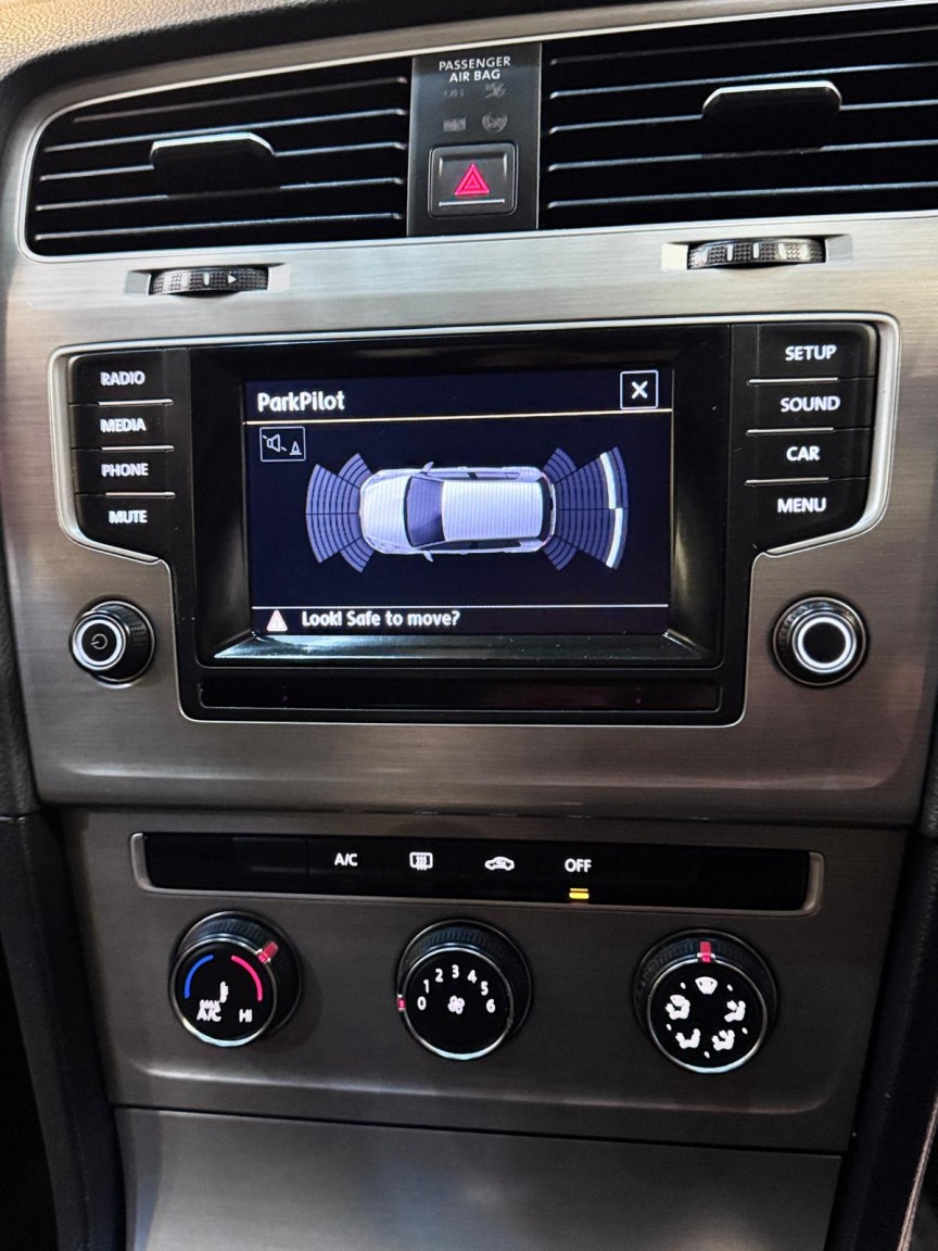 Used Volkswagen Golf 2014 for sale - 76877631: Photo 12