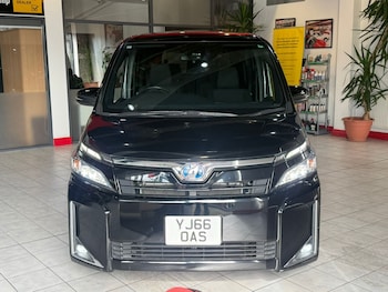 Used Toyota Noah 2016 for sale - 79234737: Photo