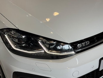 Used Volkswagen Golf 2018 for sale - 78840888: Photo