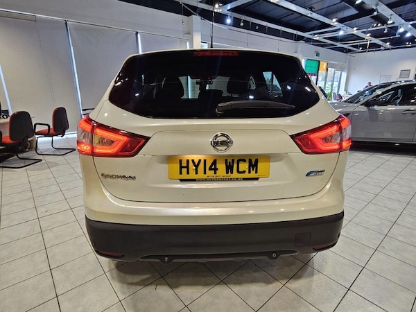 Used Nissan Qashqai 2014 for sale - 76293214: Photo 6