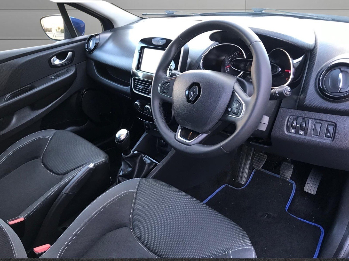 Used Renault Clio 2018 for sale - 77595241: Photo 13