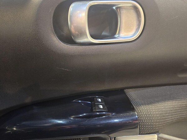 Used Citroen C4 Cactus 2016 for sale - 76225208: Photo 16