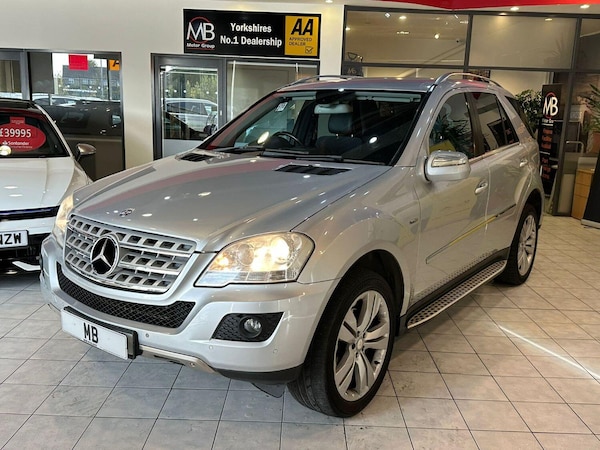 Used Mercedes-Benz M-Class 2010 for sale - 76246129: Photo 3