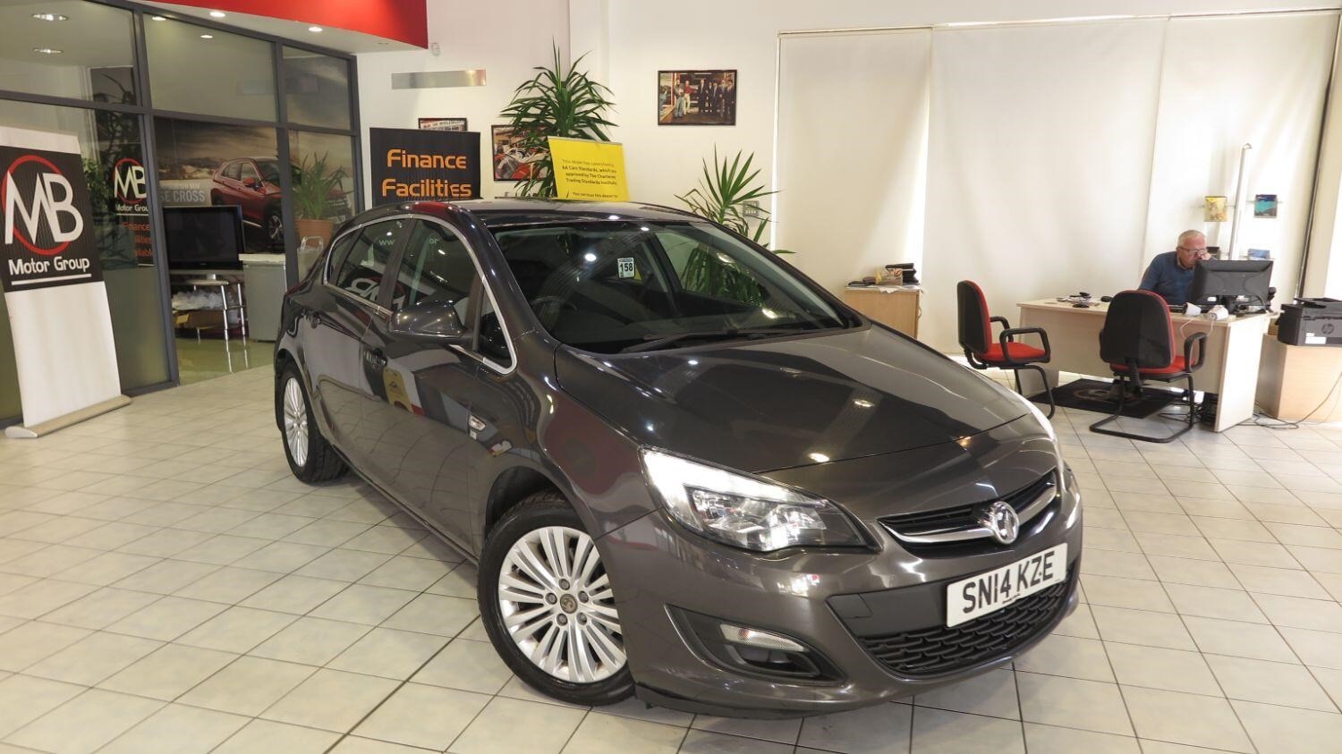 Vauxhall Astra 2014 - 1.7 CDTi ecoFLEX Excite 5-Door - Image 55